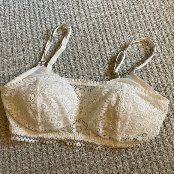 Aerie Real Power Wireless Push Up Joy Lace Bra - Picture 6 of 6